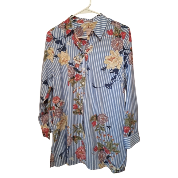 Chico's Tops - Chicos Button Down Long Sleeved Blouse No Iron Ladies 6 or Vanity 0.5 Floral